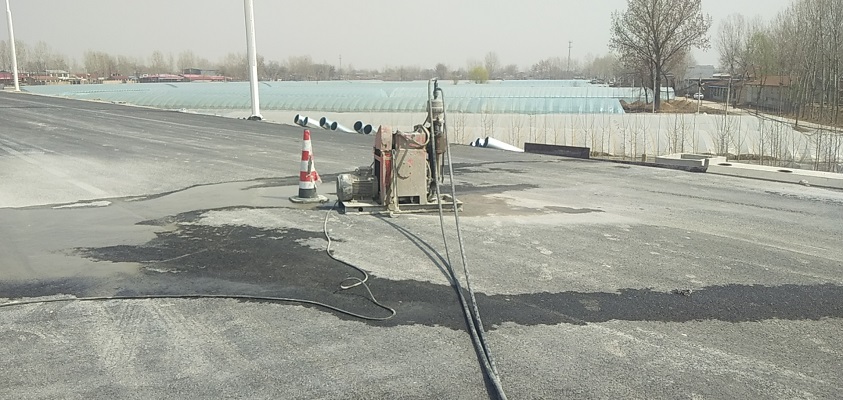 桥东道路回填土下沉注浆